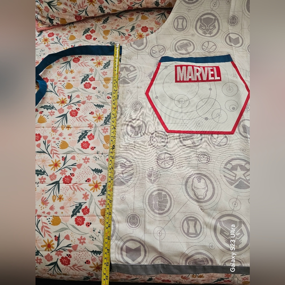 Disney's Marvel Comics Embroidered Apron Unisex - Picture 7 of 11